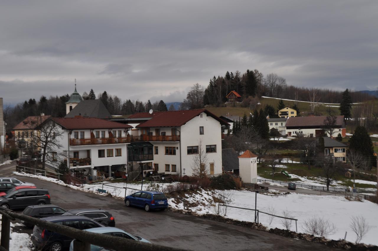 Gasthof Diewald Raach am Hochgebirge Exteriér fotografie